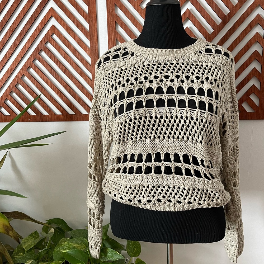 Breezy Top